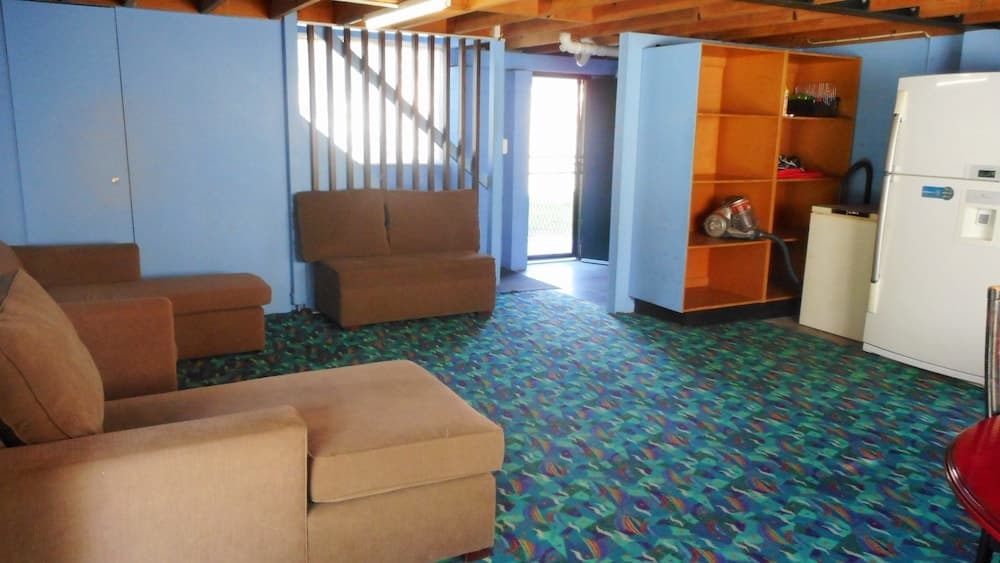 Sunseekers at Hat Head