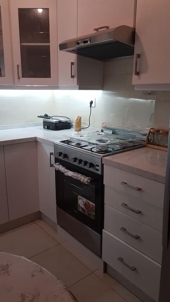 1 New Bedroom Apartment on Airport Road