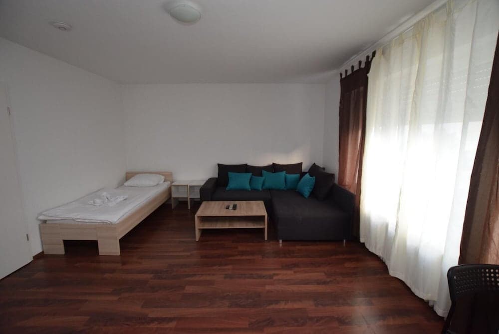 AB Apartments - Apartments Johann-Sebastian-Bach-Strasse