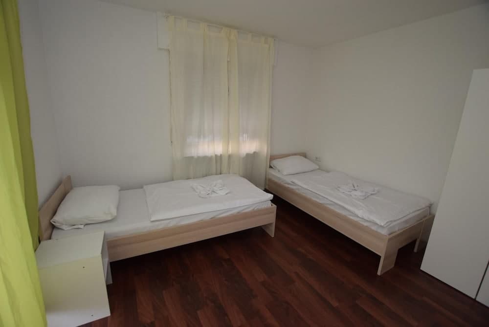 AB Apartments - Apartments Johann-Sebastian-Bach-Strasse