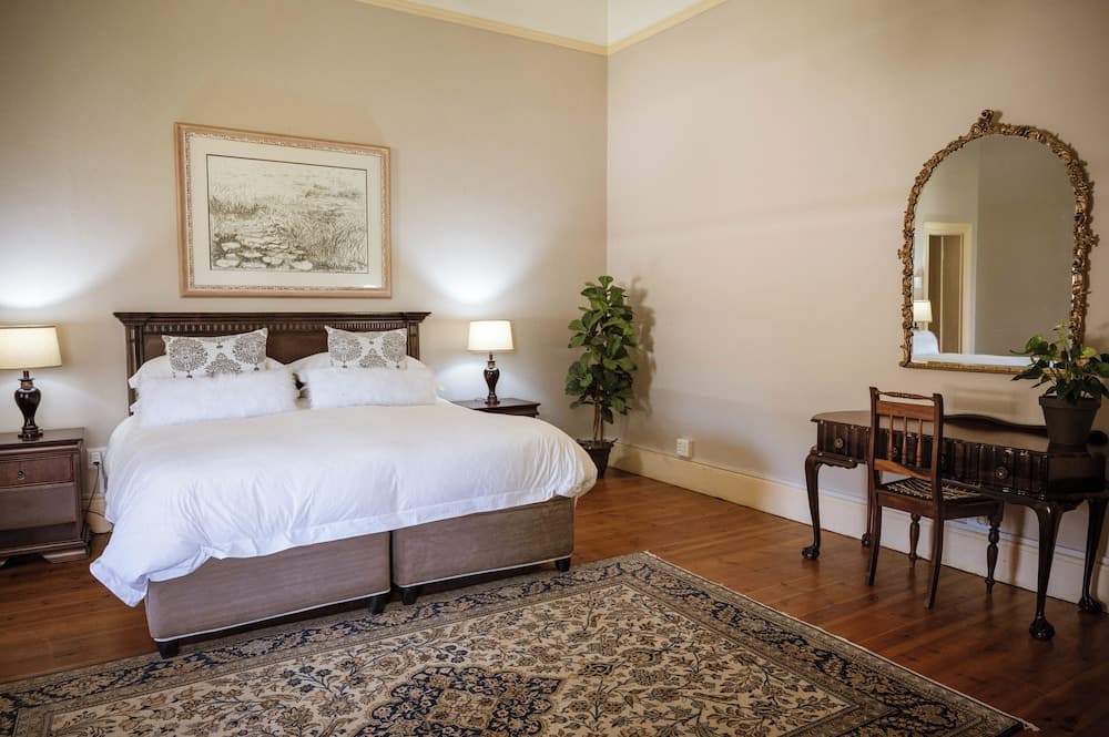 Bakenskraal Ostrich Palace