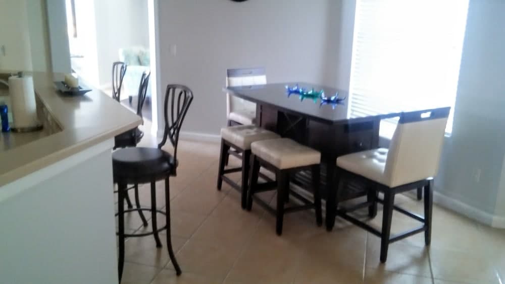 Highlands Reserve Area Pool Homes by SVV