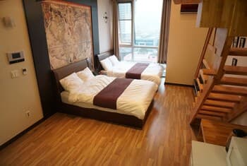 Luxury Loft with WiFi