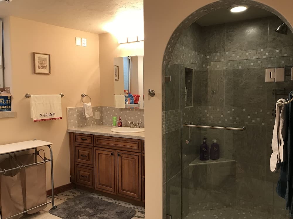 Delta Dome Home Basement Apartment