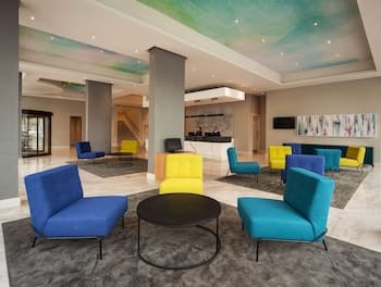 StayEasy Cape Town City Bowl