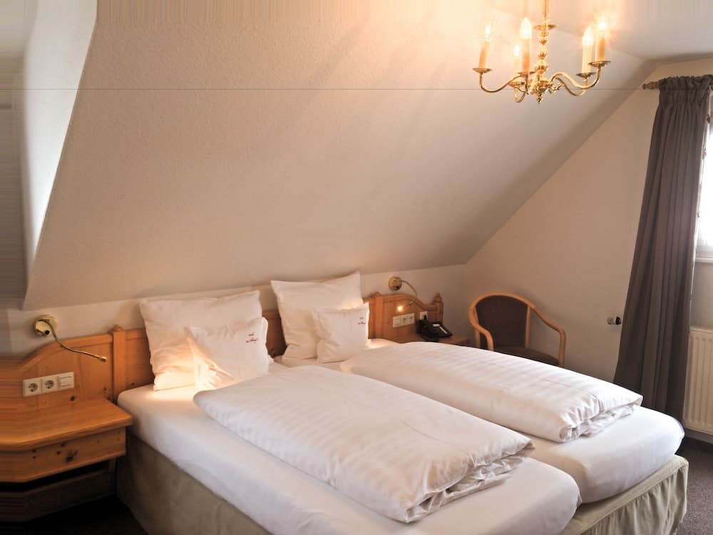 ADLERWEG 9 - das B&B