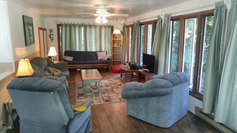 Pams 2 bedroom Cottage