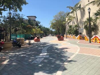 zbunkz - Little Havana - Hostel