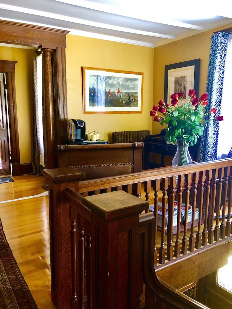 1000 Islands B&B – The Bulloch House