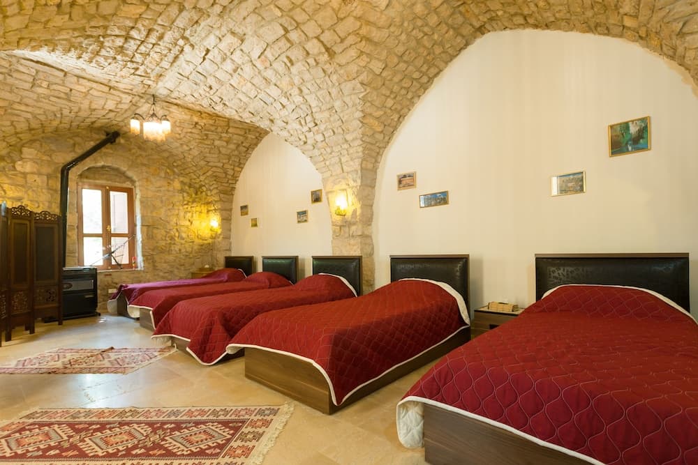 Boustany Guest House - Hostel