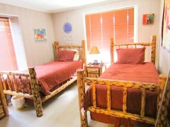 High Ceiling Skyleaf A9 Condo with Fireplace by RedAwning