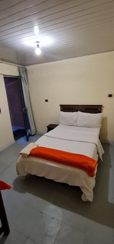 Lucy Guest House B&B