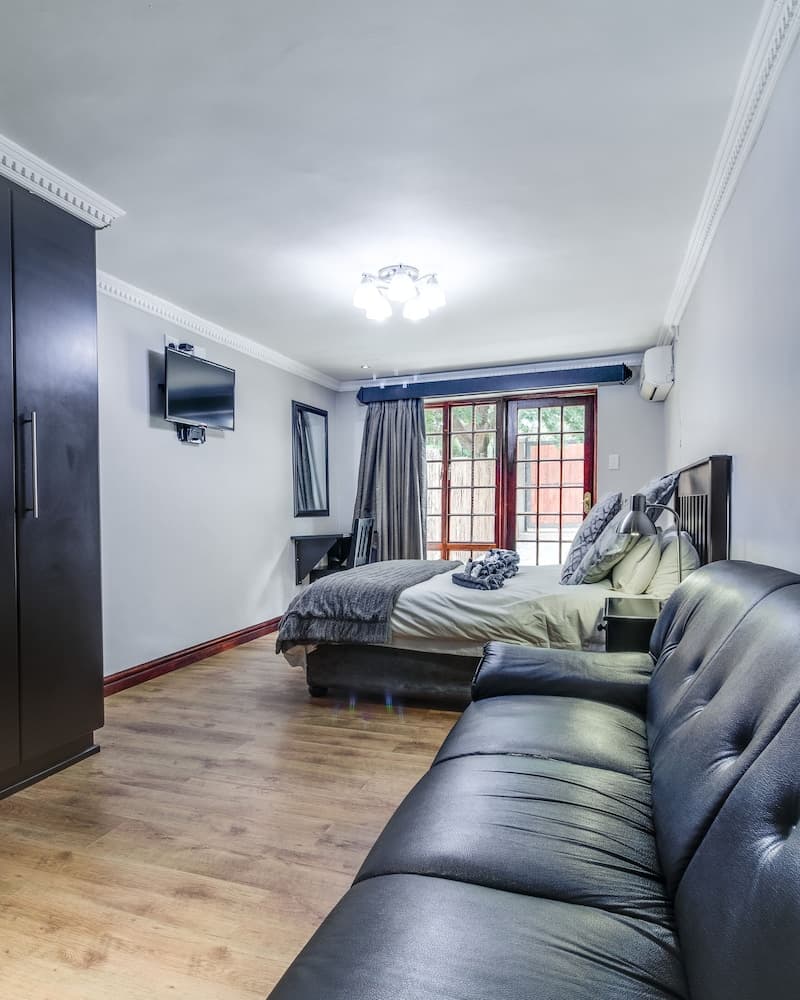 The Nightingale Guesthouse