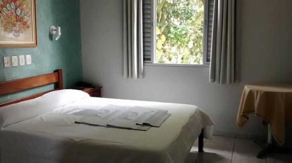 Pousada Porto do Itaguá