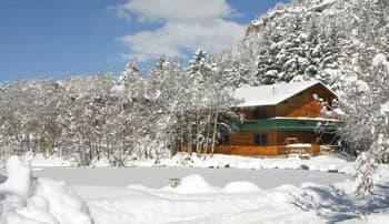 Riverside Lodge & Retreat