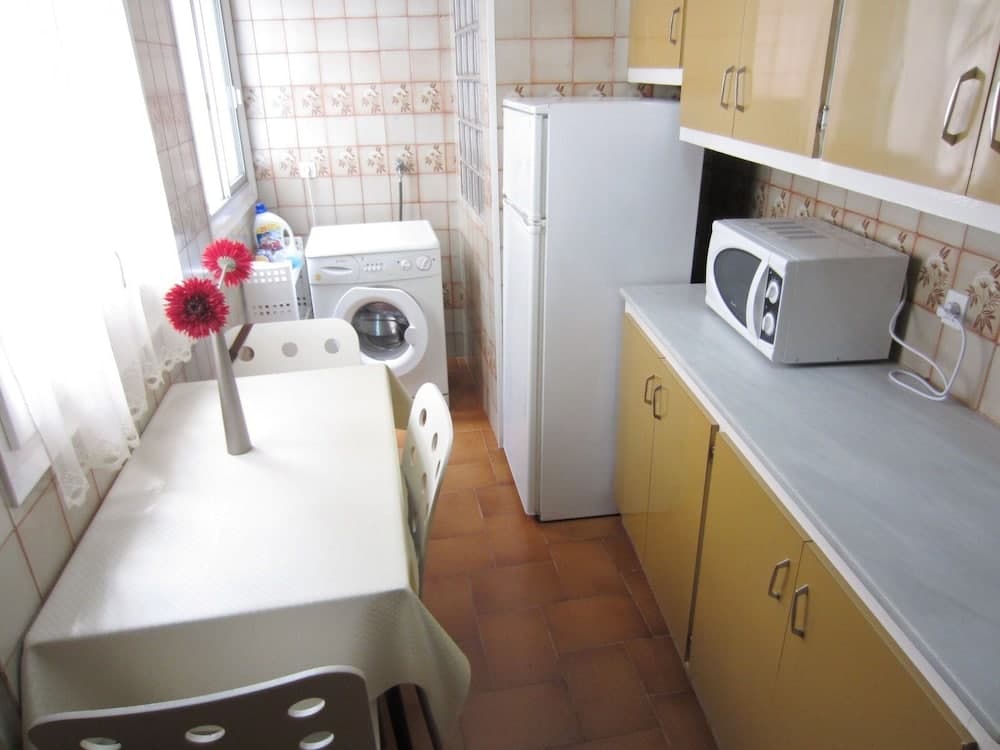 Flat one Step From La Vila de Llan?? -1774