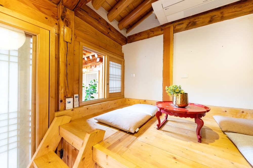 Open Real Luxury Korean Hanok
