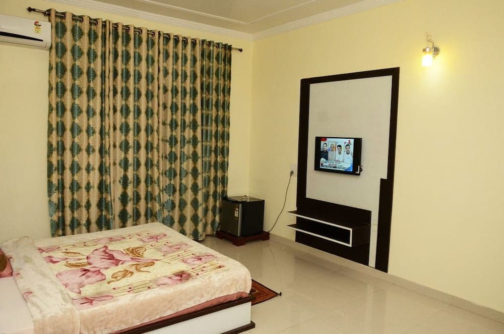 Hotel Krishna International