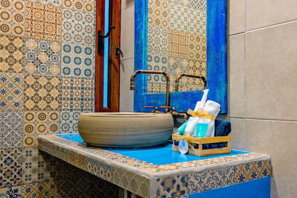 Maria De Nadie Hotel Boutique