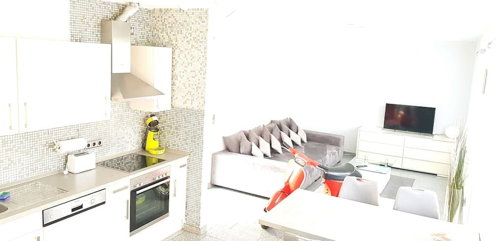 MiamarMaxipartments - Trakehner Straße