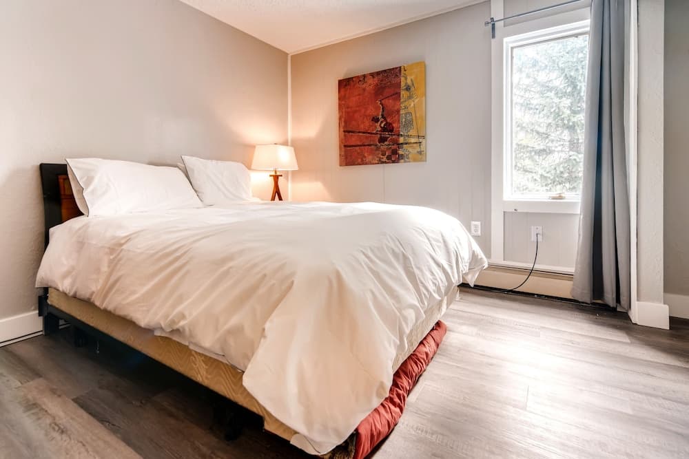 Gold Camp Condominiums by CRMR