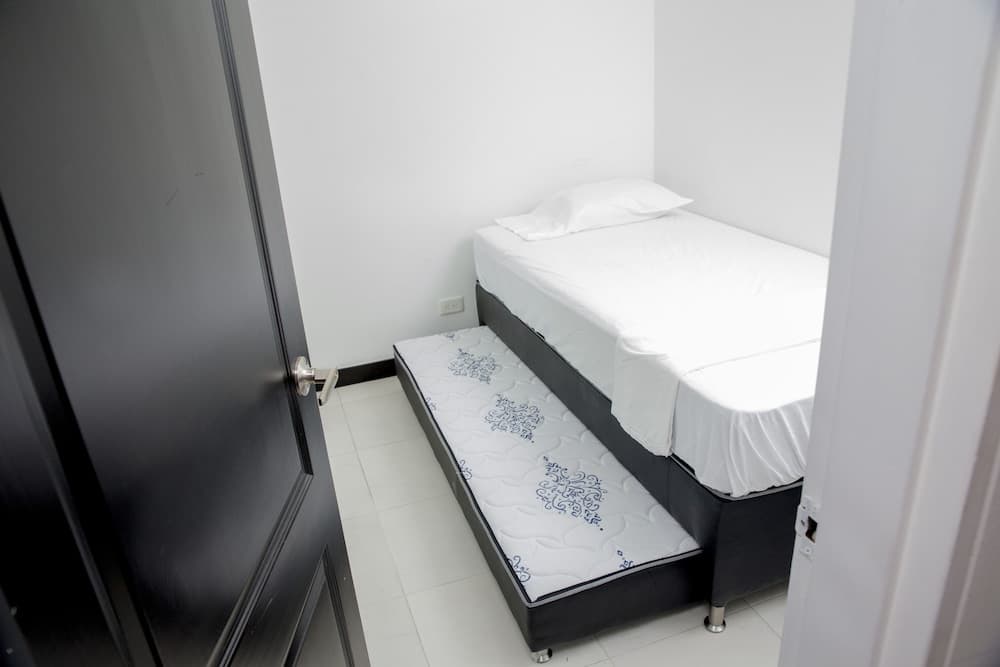 Palmar De Laureles By Nomad Guru