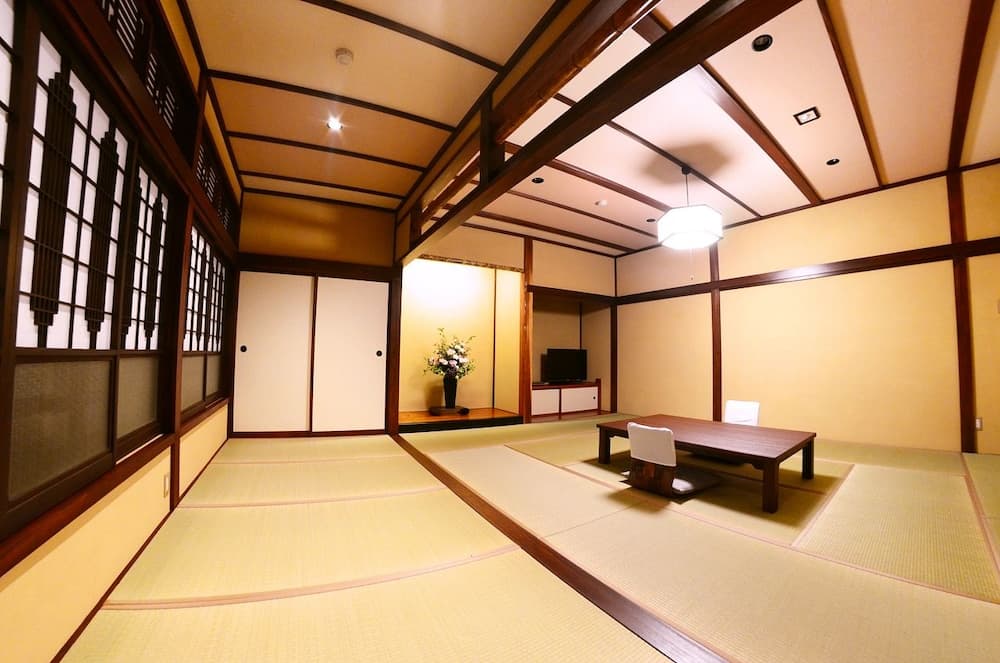 Echigo Tanaka Onsen Shinanosou