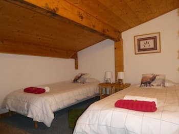 Central Hostel Châtel