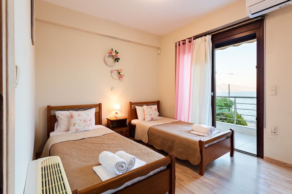 Seaside Getaway - Aelia Villa's Dreamy Paradise