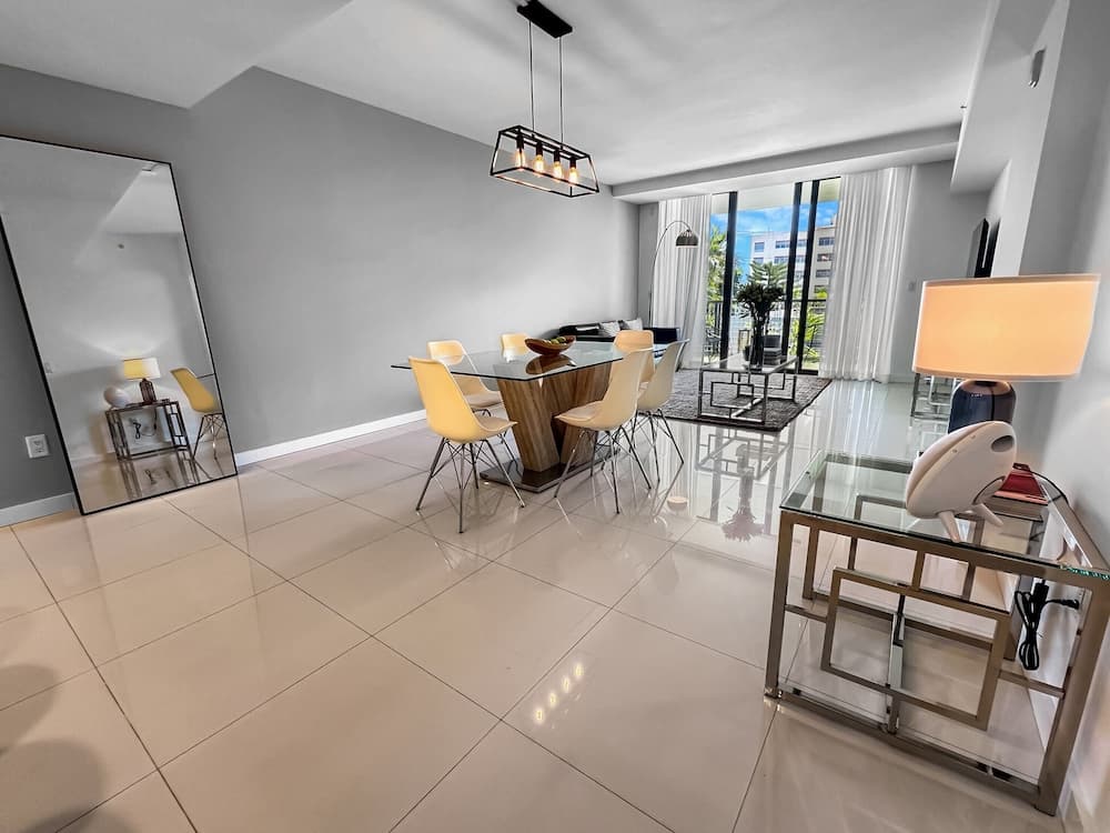 Bay Breeze Premium Apartments By Eskape Collection