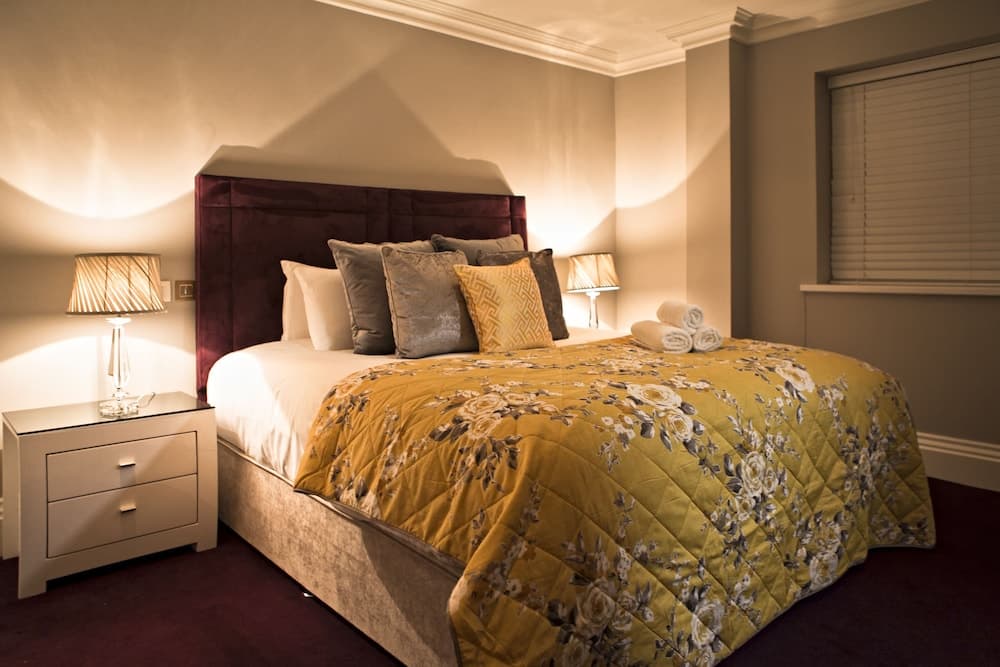 HIPHIPStay - The Michael Flatley Suite