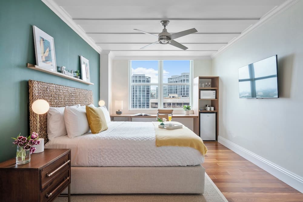 Miami Vacation Rentals - Coconut Grove