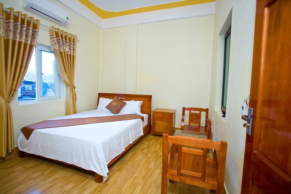 Co Cuc Hotel - Hostel