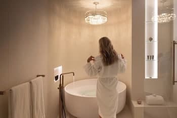 Amaré Beachside Luxury