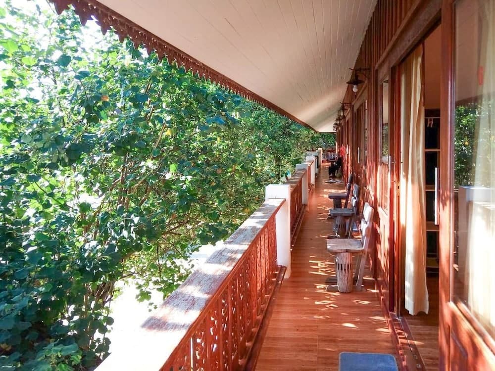 Secret Place Hotel & Coworking