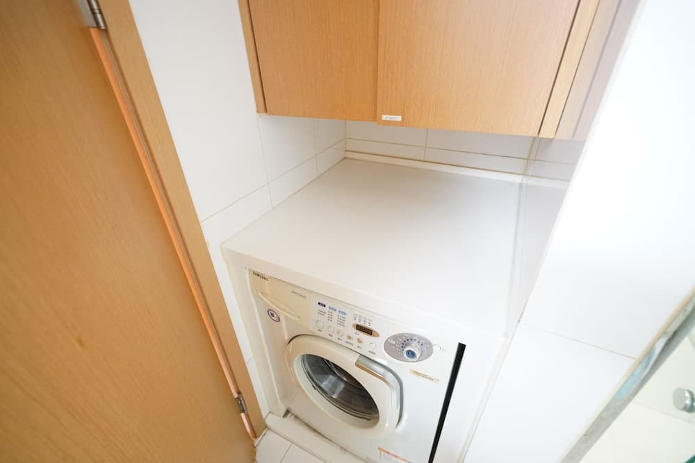 Jamsil Stn & Galleria Palace Apt A