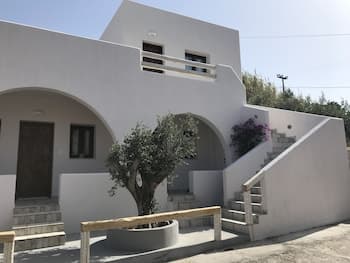 Elia Residences Santorini