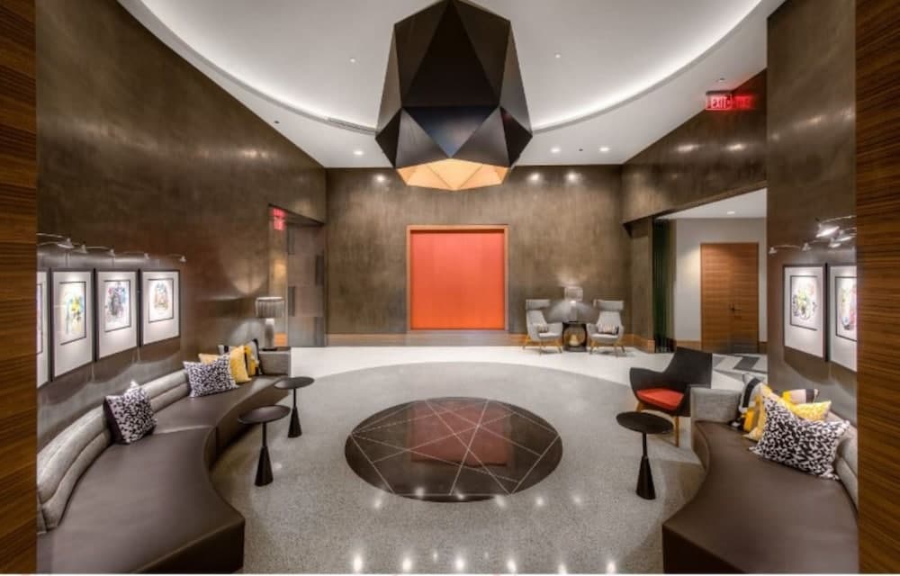 Bluebird Suites near Pentagon