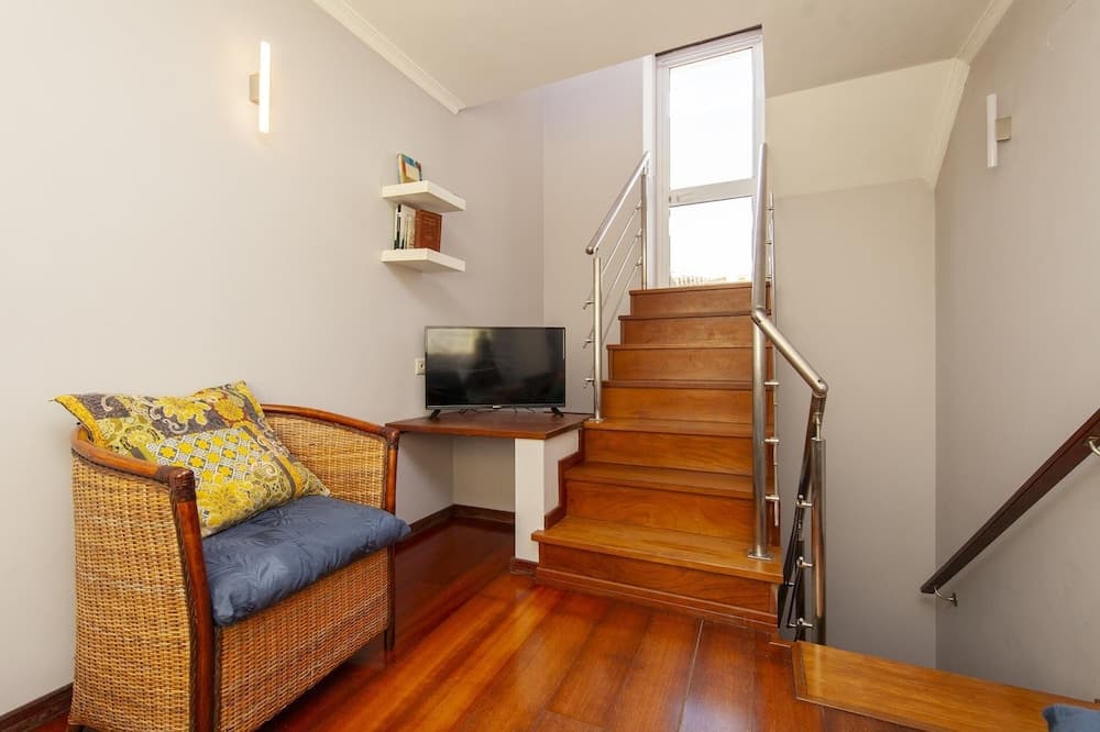 B28 - Stylish Typical House by DreamAlgarve