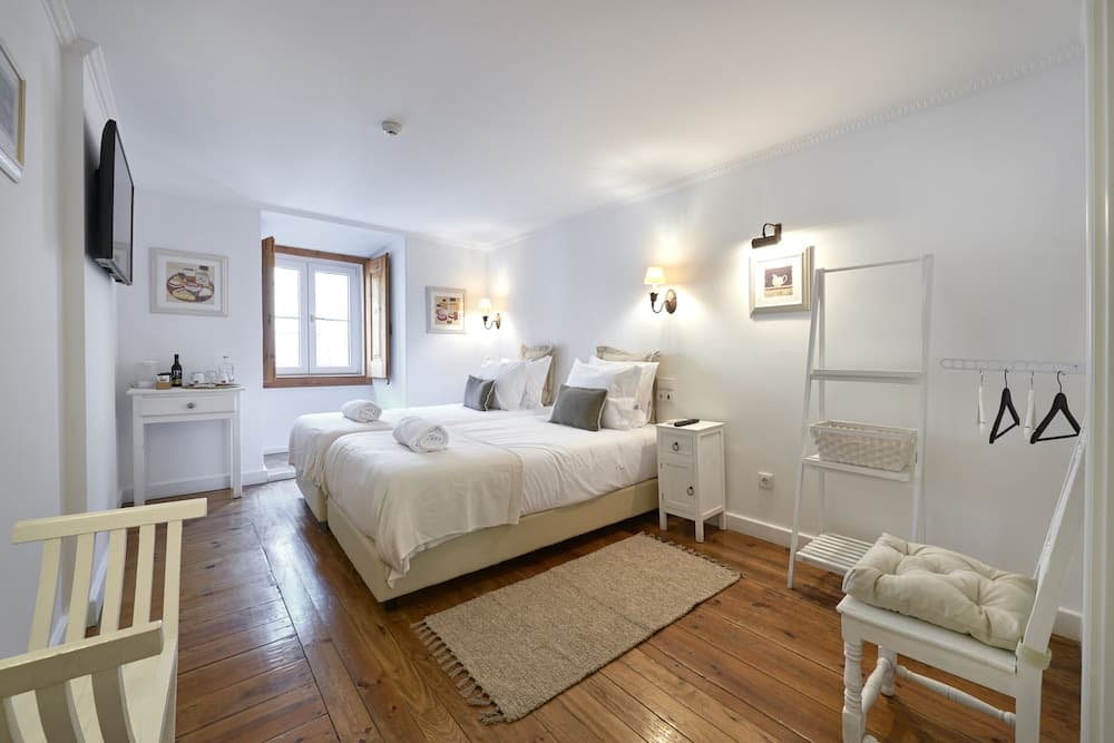 Casa do Mercado Lisboa by LX TALC