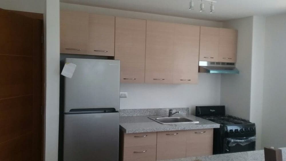 J&R Apartamento Serena Village