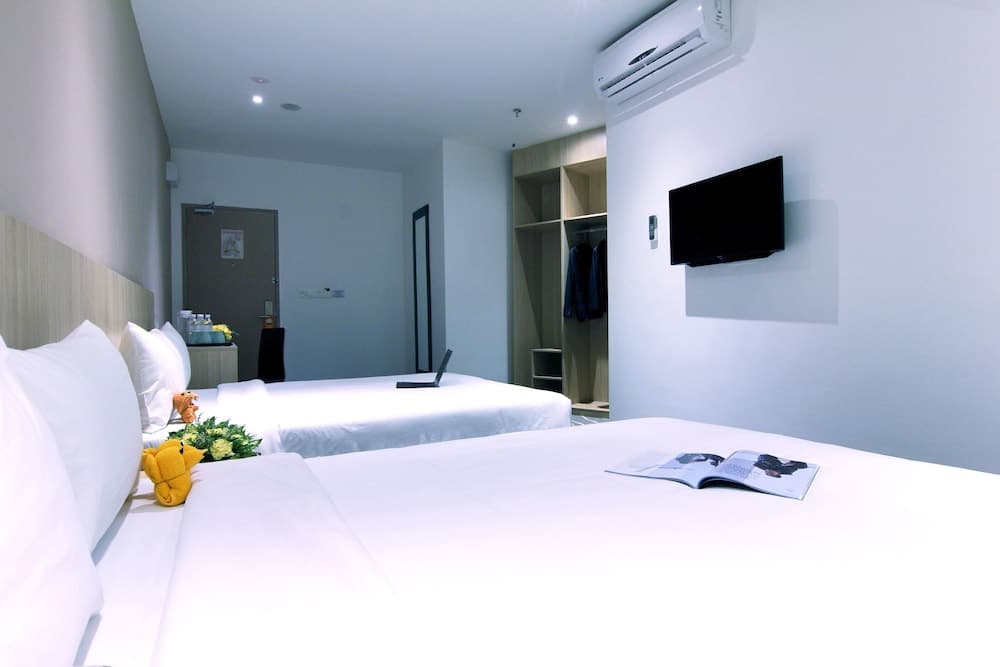 Pacific Express Hotel Chinatown