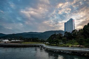 Ramada Suites by Wyndham Geoje