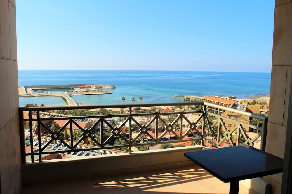 Jiyeh Marina Resort Hotel & Chalets