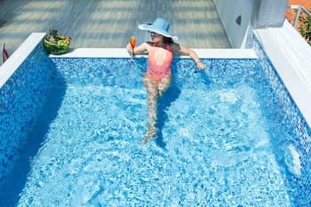 Nymphes Deluxe Accommodation