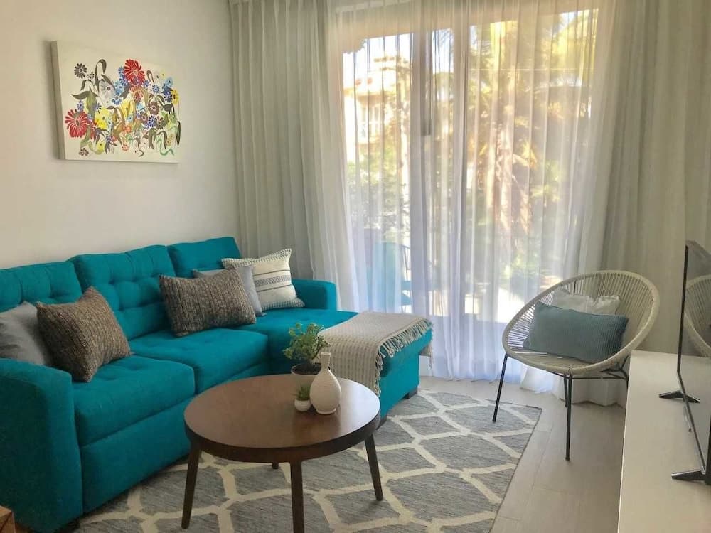 MOMA 206. Luxury Condohotel