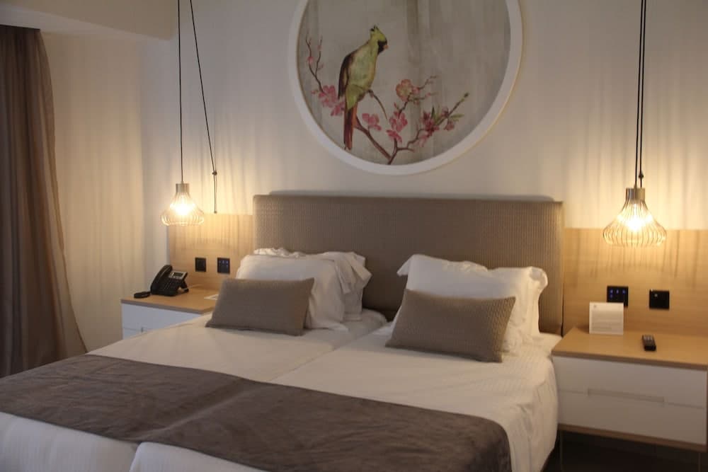 Nissiblu Beach Resort