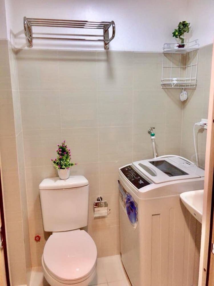 Luxury Condo Shore Residences