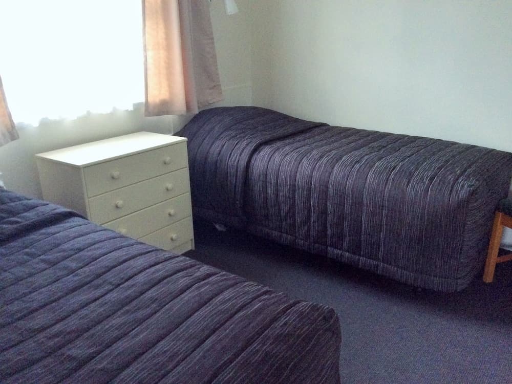 Alexandra Garden Court Motel