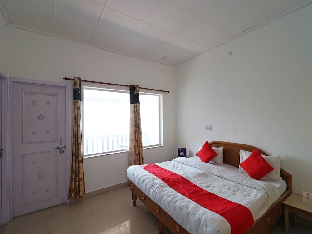 OYO 15022 Snow Point Inn